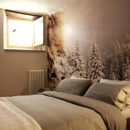 Apartamento New****alpe Veille: Chalet Centro 2 Bagni E Garage Privato